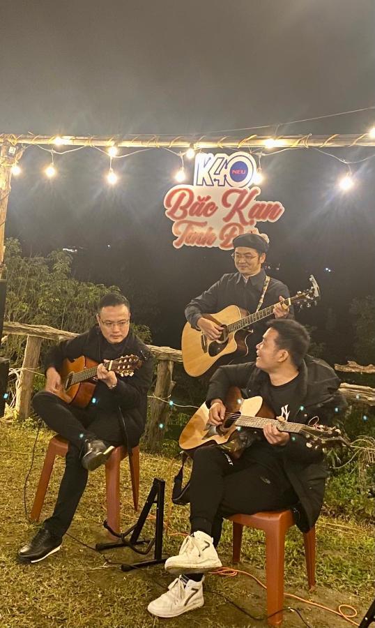 Ba Be Lakeside Bungalow 호텔 Coc Pouc 외부 사진